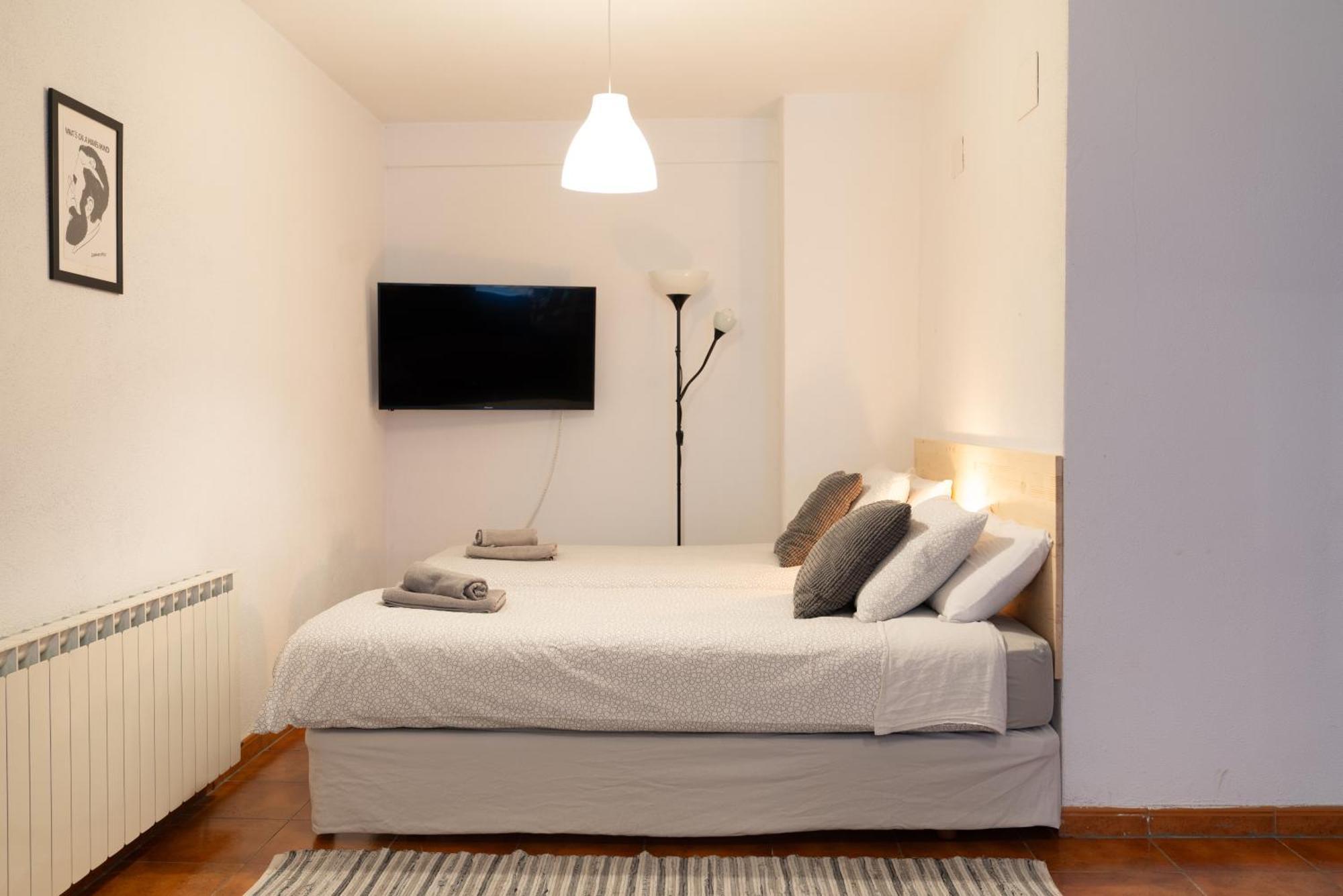 Espacio Tipo Estudio Completo, Totalmente Privado E Independiente *
